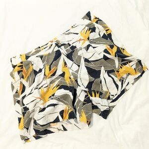 Liz Claiborne Tropical Bird Of Paradise Linen Shorts - Vacation - Resortwear